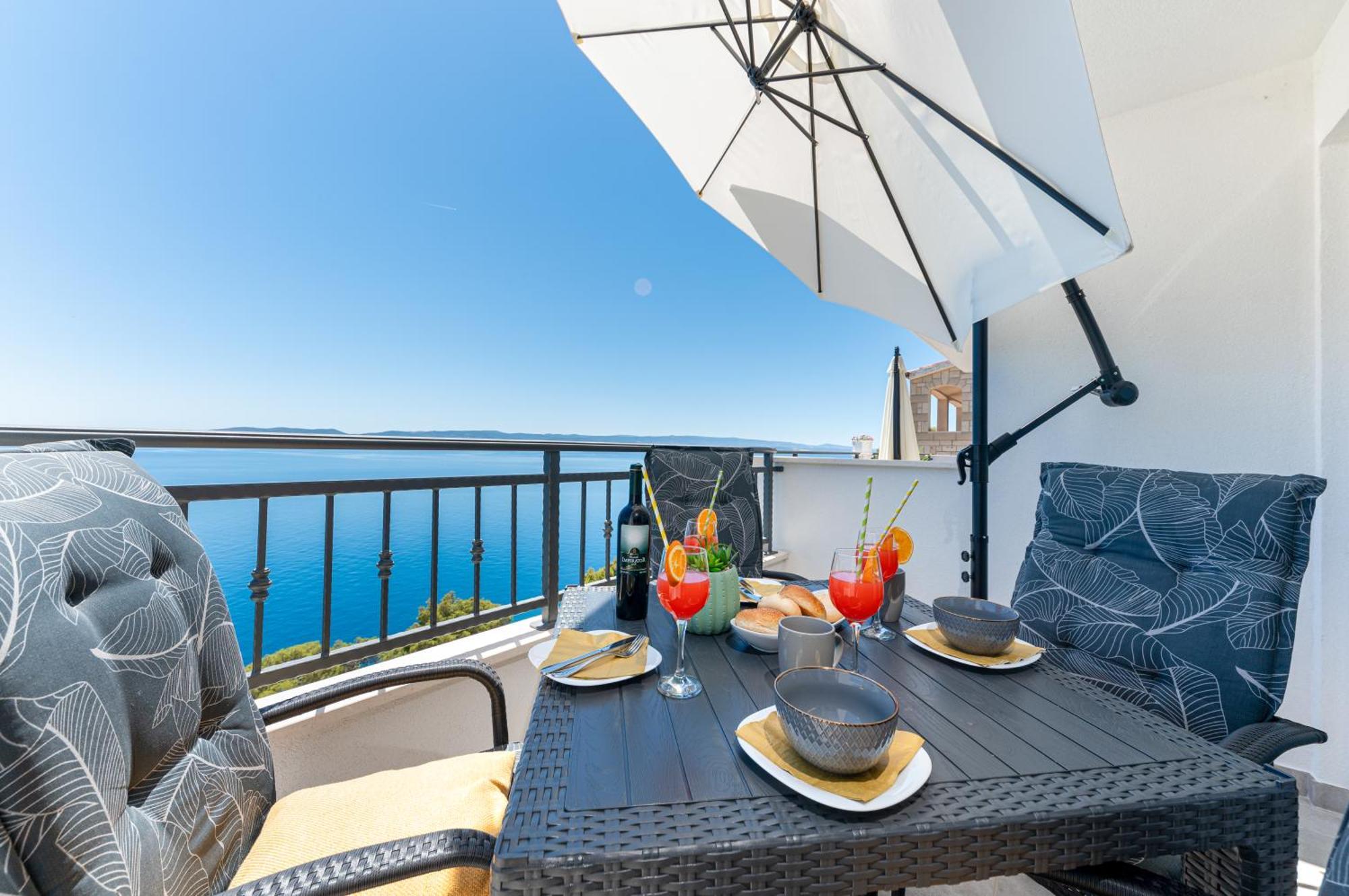 Seaview Apartments Nives Brela Rum bild